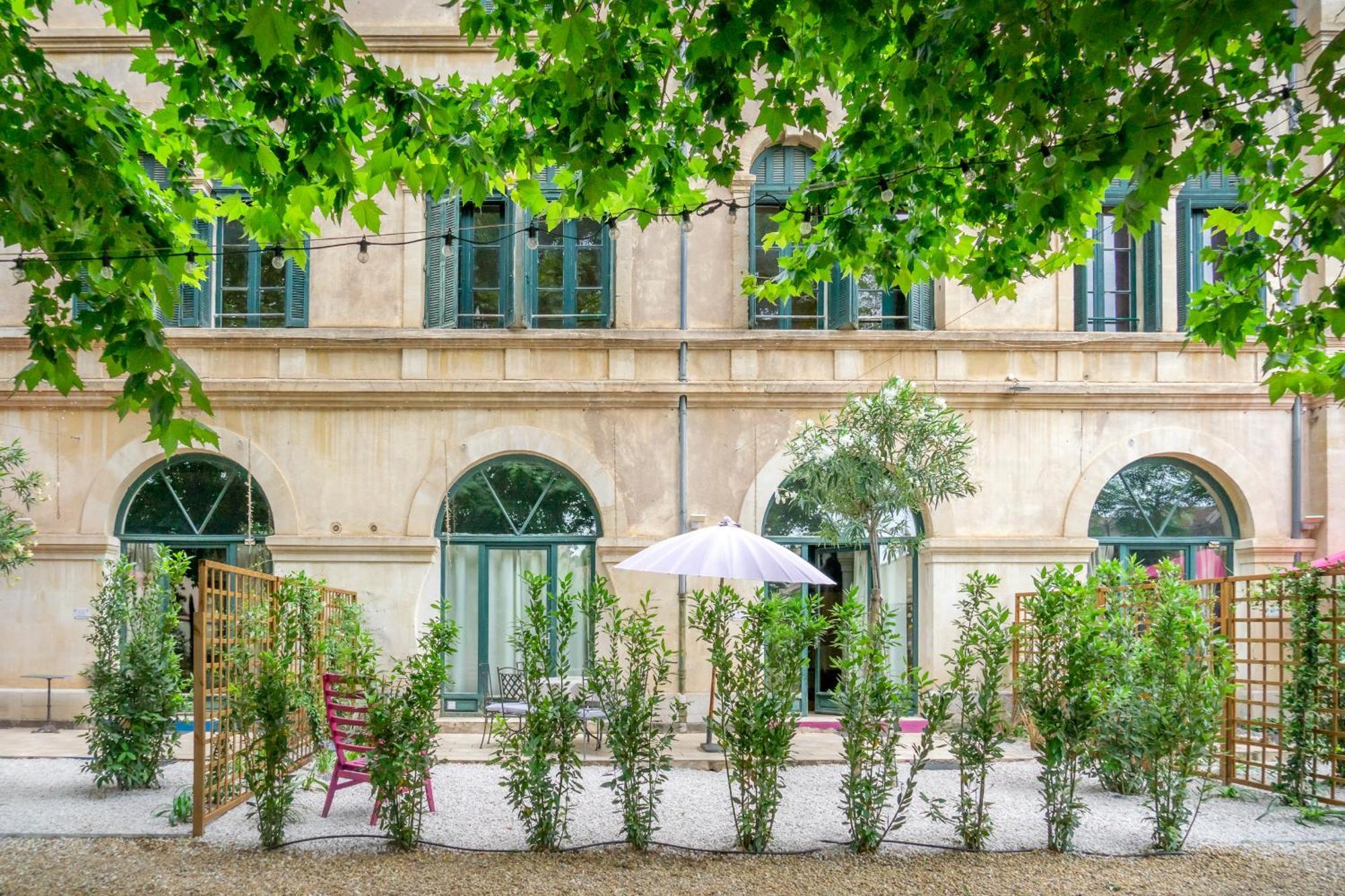 Villa Ultimate Relaxation For Family Or Group At Renowned Couvent Des Ursulines, A Tranquil Escape In Historic Pézenas Habitación foto